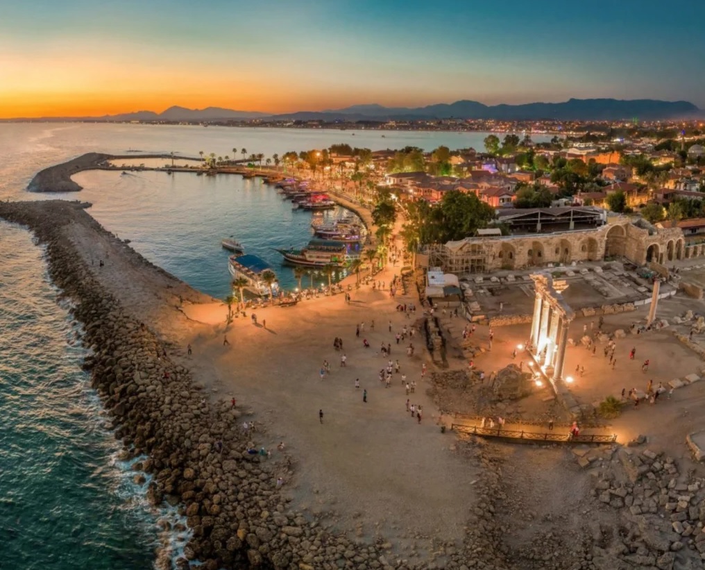 2026 Antalya Airport to Side VIP Transfer: Prices and Service Options